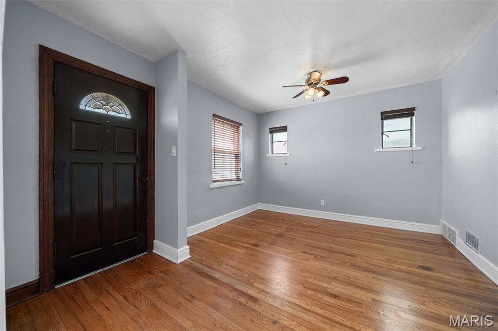 High School Lane - Residential