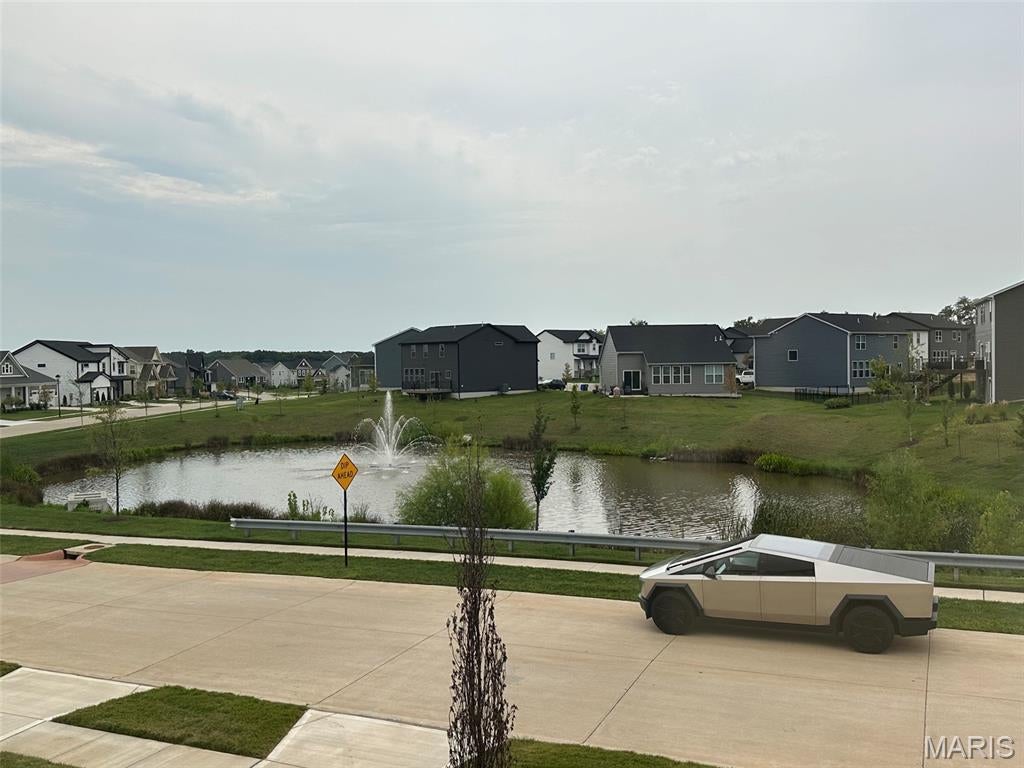 Streets Of Caledonia #8 - Residential Lease