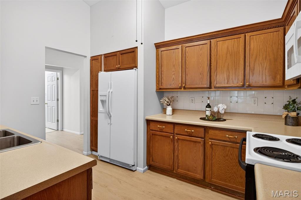 Pine Bluff Villas - Residential
