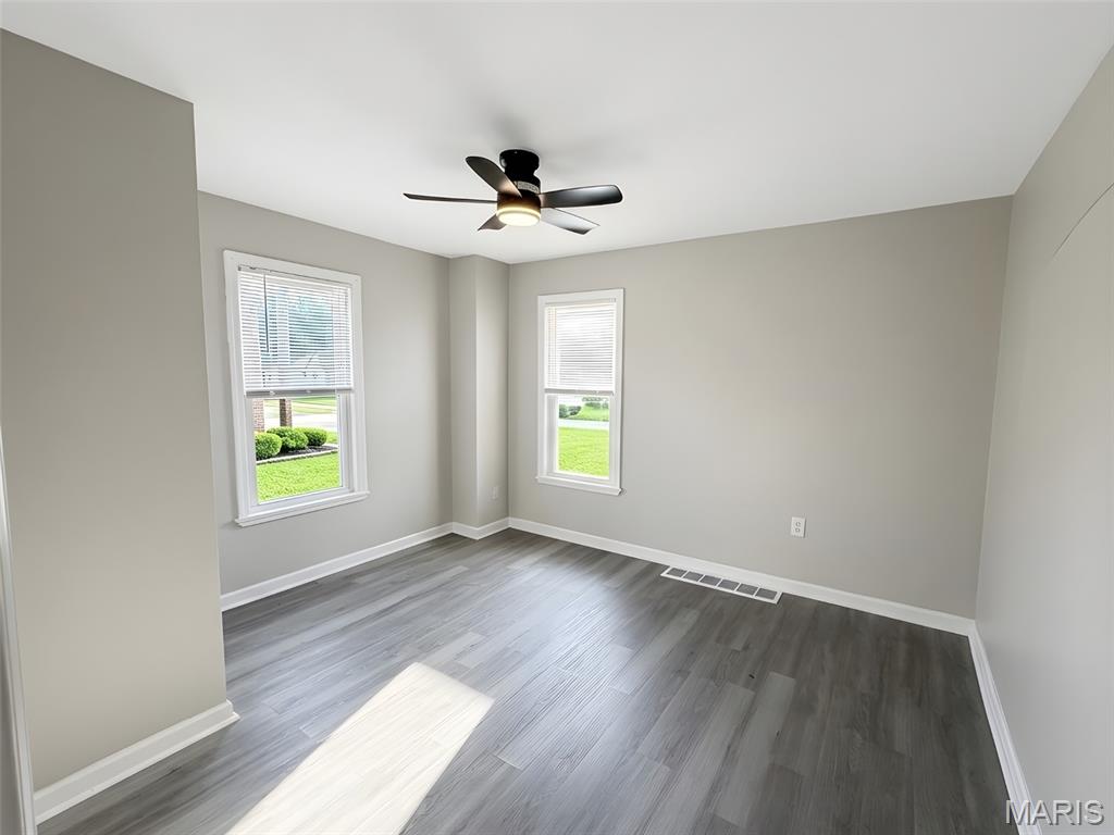 West Walnut Manor - Residential