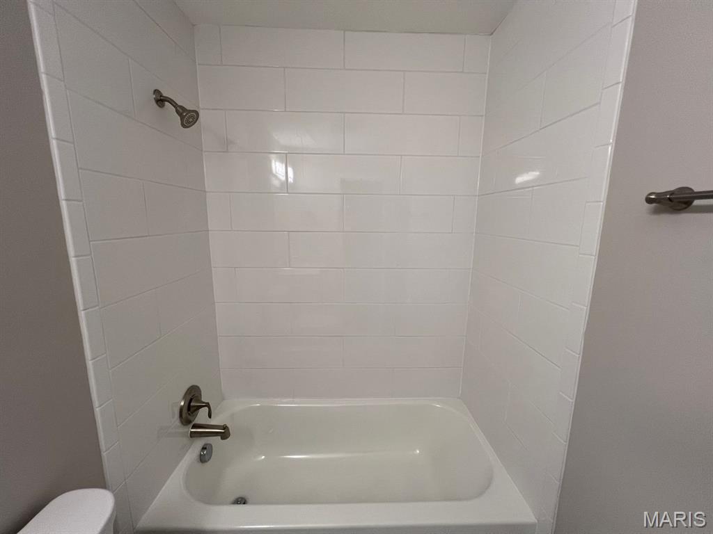 Clay Oaks Condo - Residential Lease