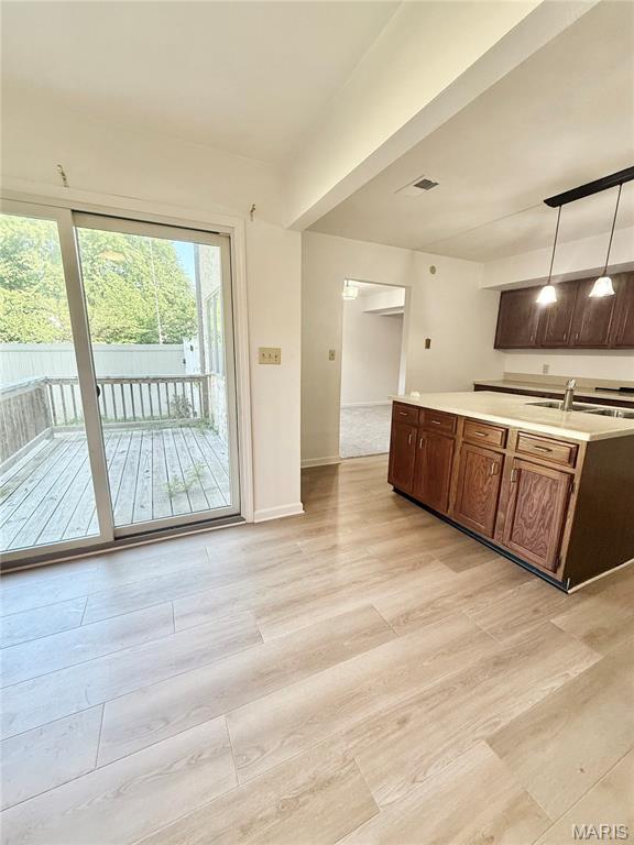 NEWCASTLE MANOR - Residential Lease