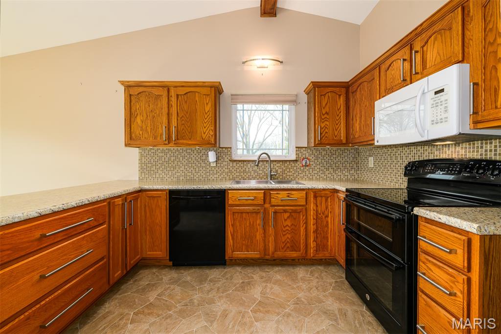 Pine Tree Court - Residential