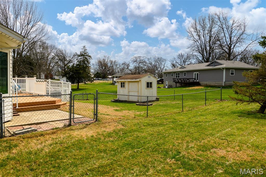 Pine Tree Court - Residential