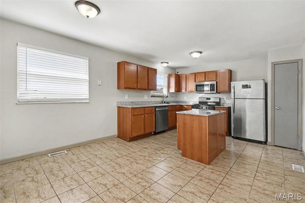 Boardwalk 6 Sec Of Mayer Wedgwood - Residential