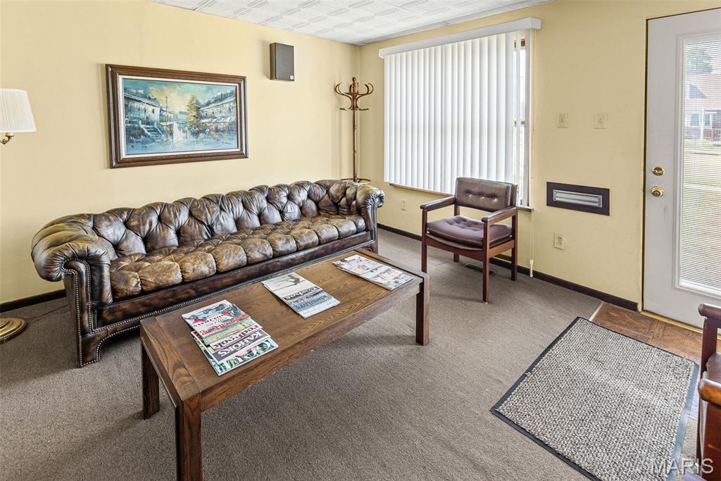 North Gate Sub - Commercial Sale