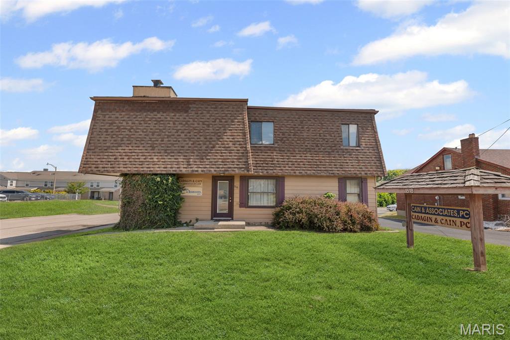 Great opportunity for a high-visibility location on heavily traveled State Highway 159 (Vandalia Street), just a few blocks south of the Belt Line in Collinsville. This corner lot features a 2,671 sq. ft. building currently used for accounting and law offices. The main level offers 7 private offices, while the upper level includes 5 or 6 additional offices and a 25' x 8' multi-purpose area. The basement provides ample storage for files or equipment. Ample parking is available in the rear. Ideal for a variety of professional or business uses!