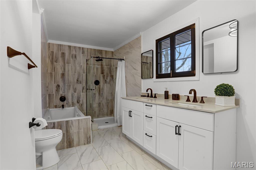 Knollwood - Residential