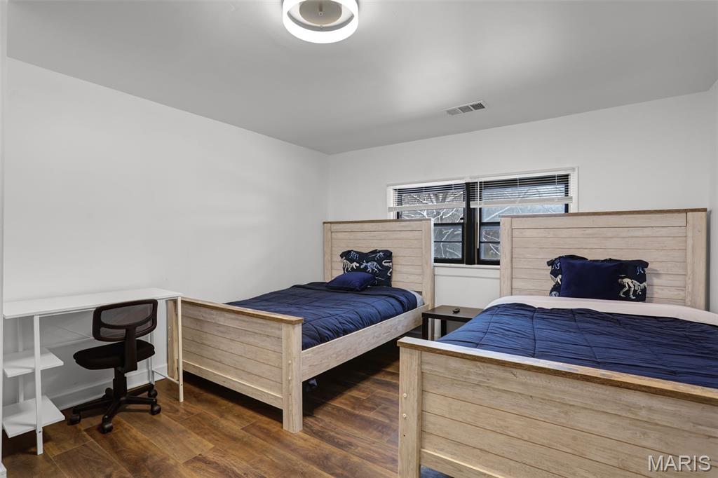 Knollwood - Residential