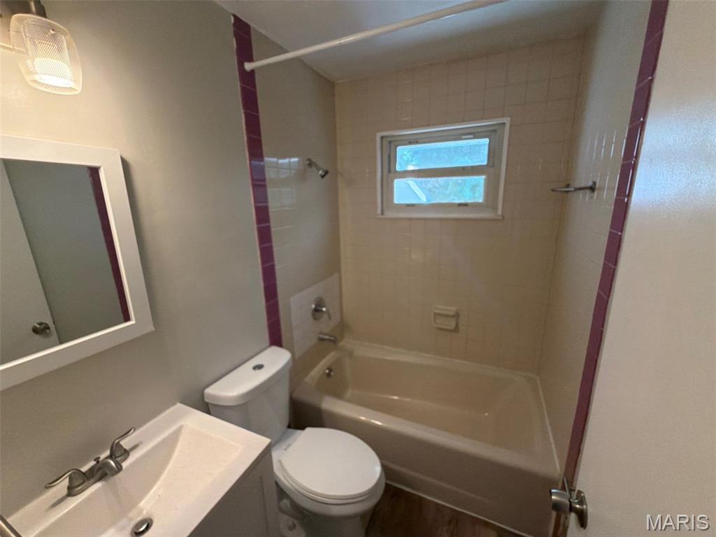 Glasgow Village Unit 15 - Residential
