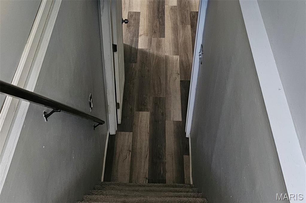 Hi Pt Ac - Residential Lease