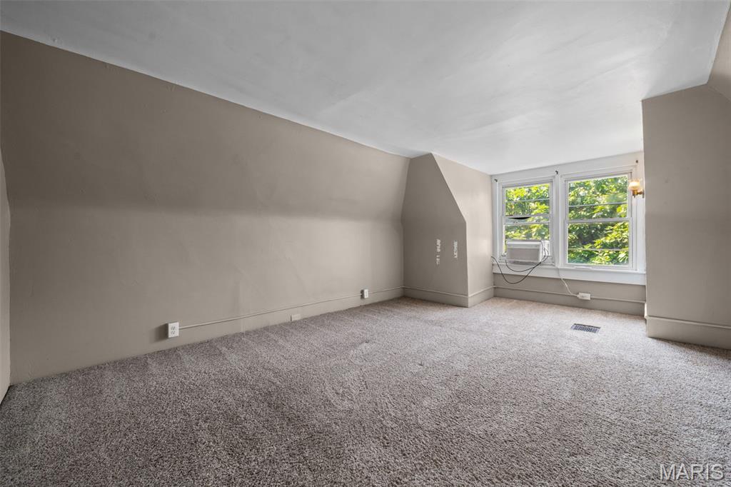 Tyler Place - Residential Income