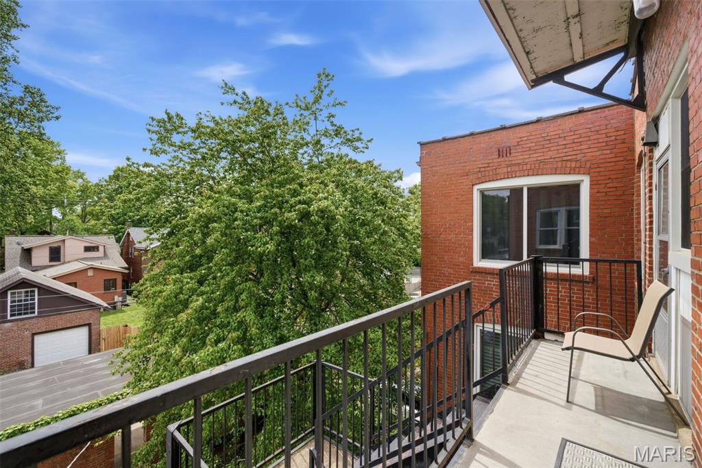 6306 Southwood Condo - Residential