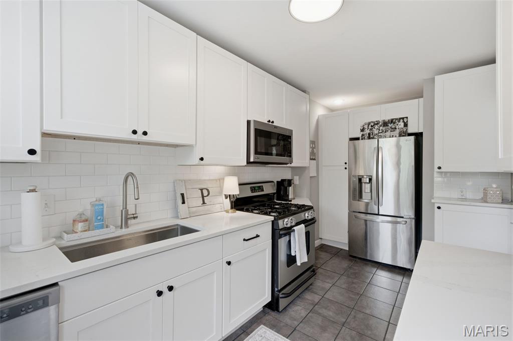 6306 Southwood Condo - Residential