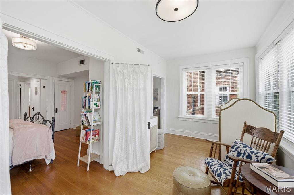 6306 Southwood Condo - Residential