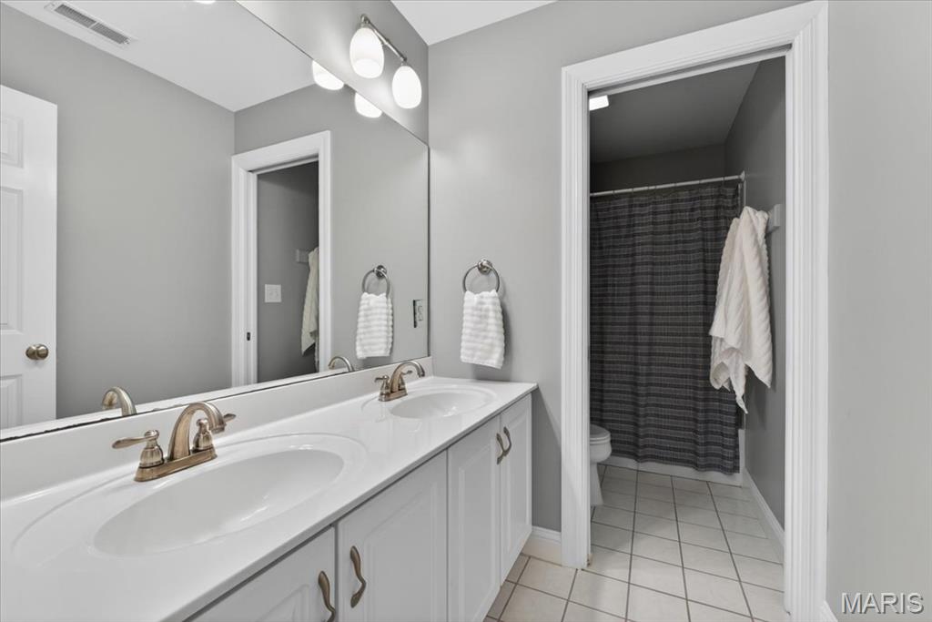 Covington Lane - Residential