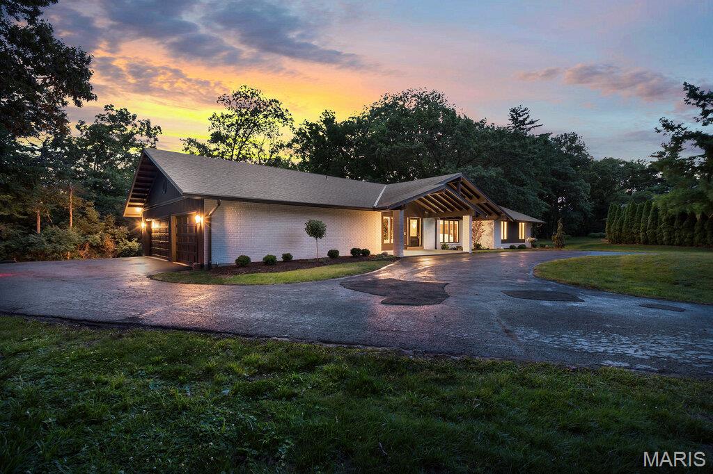 Meadowbrook Country Club Estates - Residential