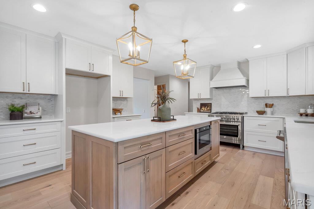 Meadowbrook Country Club Estates - Residential