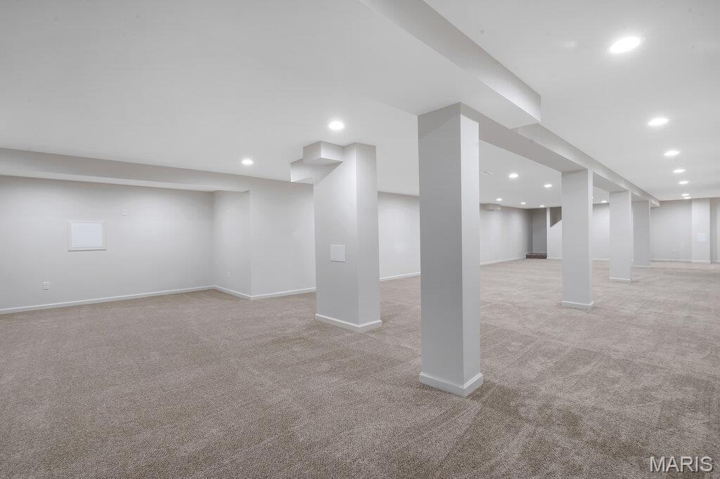 Meadowbrook Country Club Estates - Residential