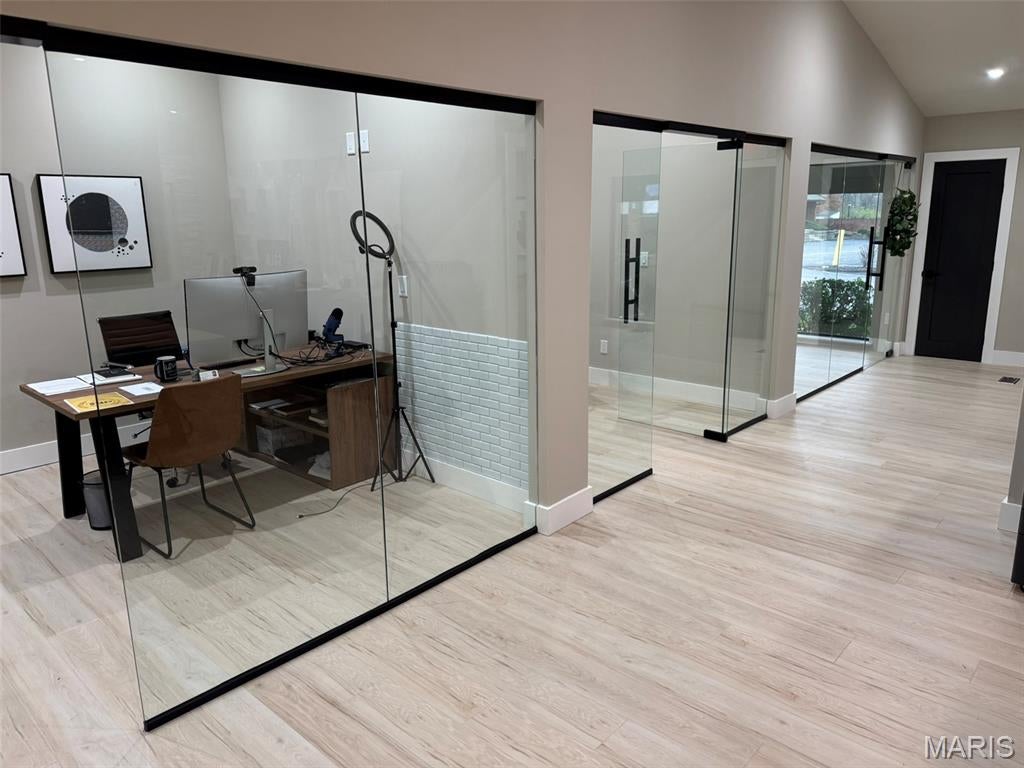 Clarkson Executive Park Condo - Commercial Lease
