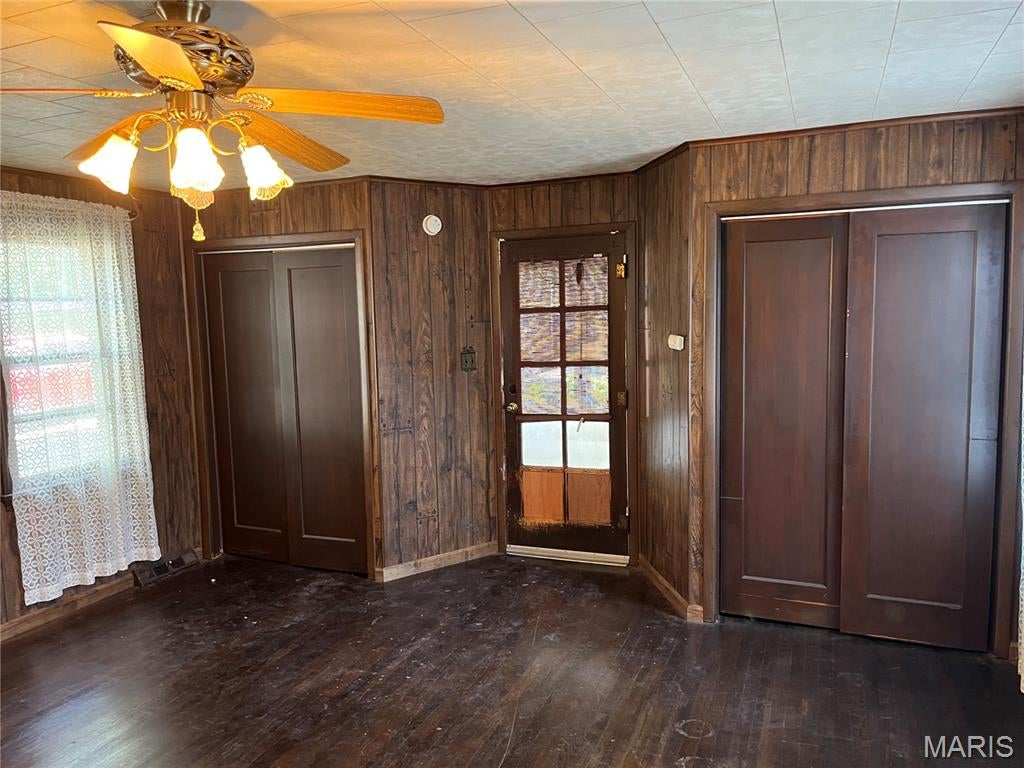 Middle Carlyle - Residential