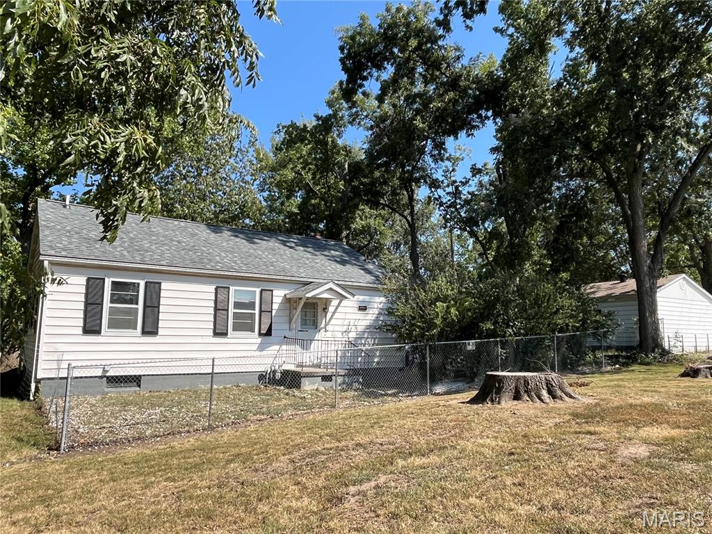 Middle Carlyle - Residential