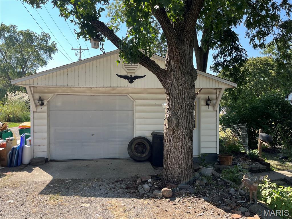 Middle Carlyle - Residential