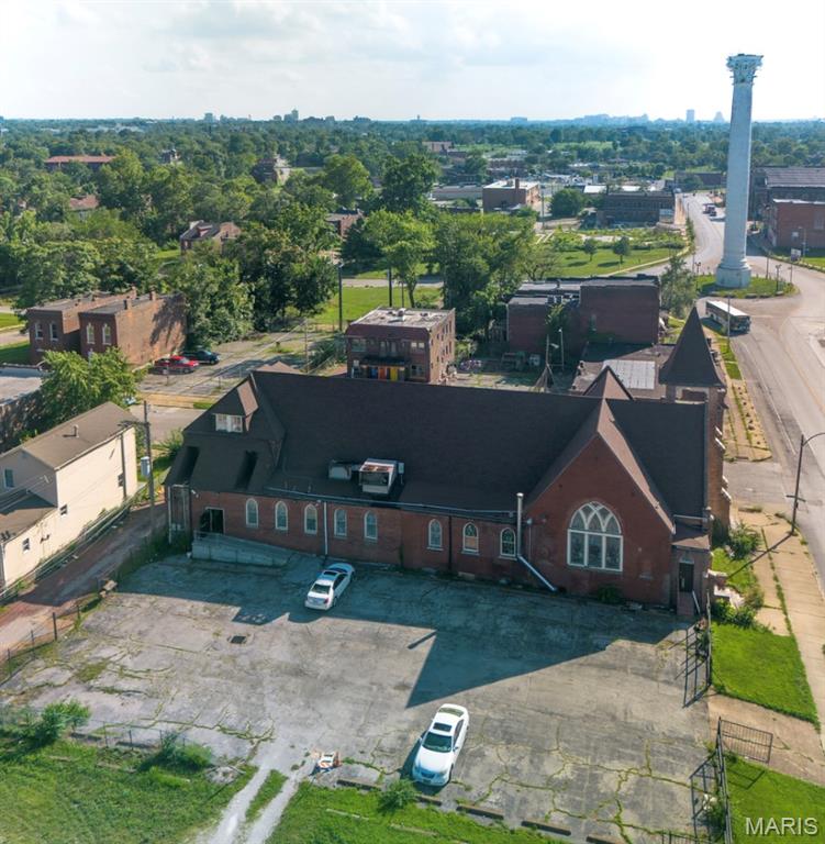 Bissells Add - Commercial Sale