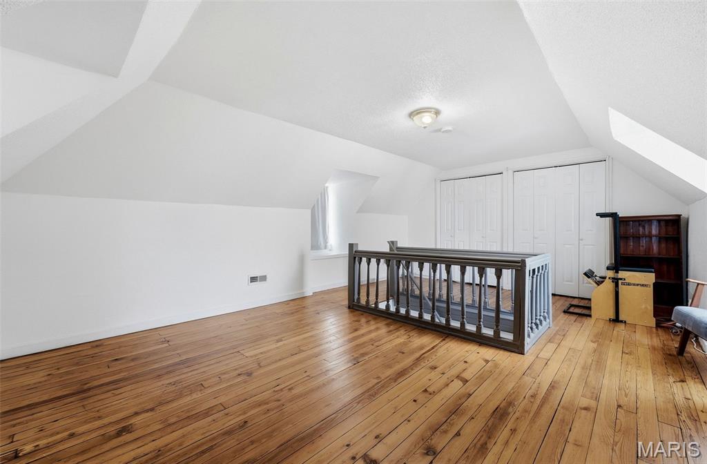 Russell Estate - Residential