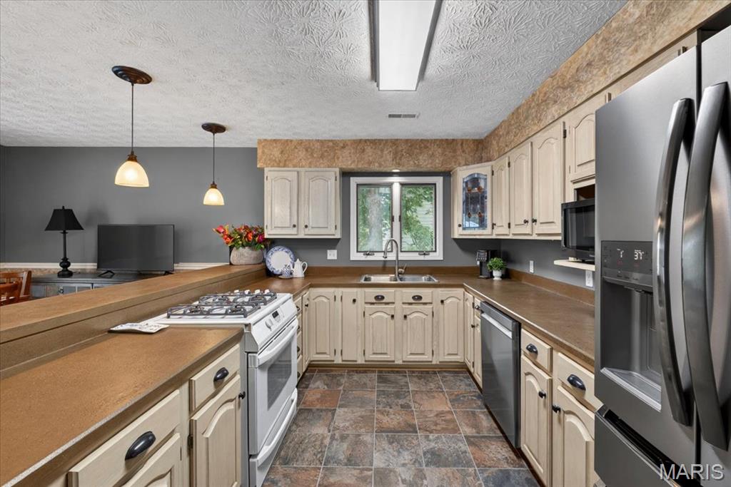 Barrett Place - Residential