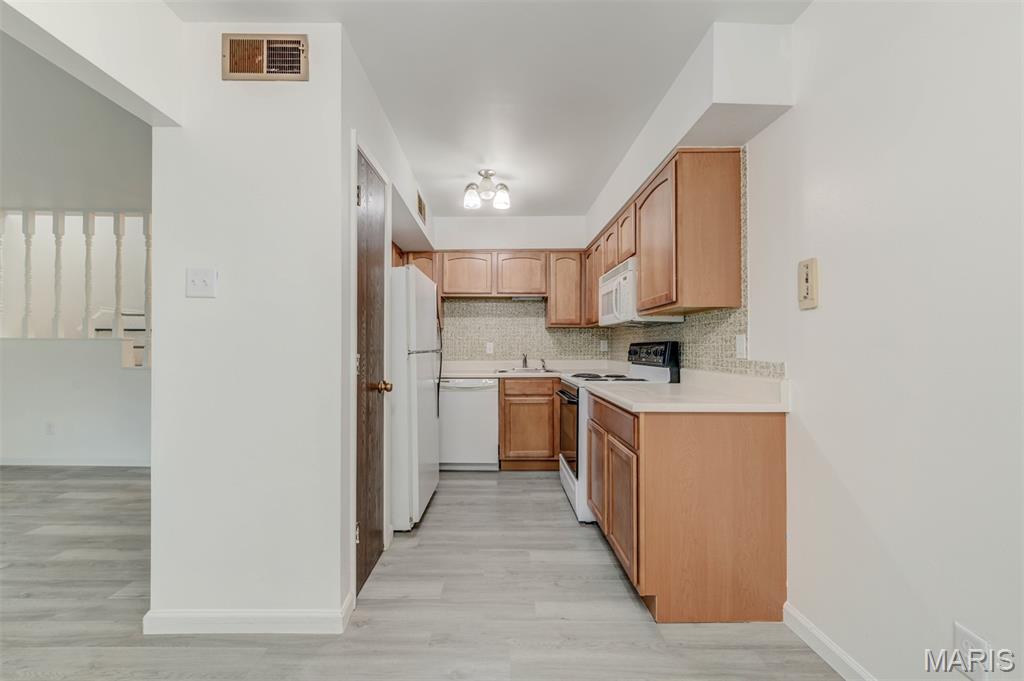 San Luis Hills Condo Amd - Residential