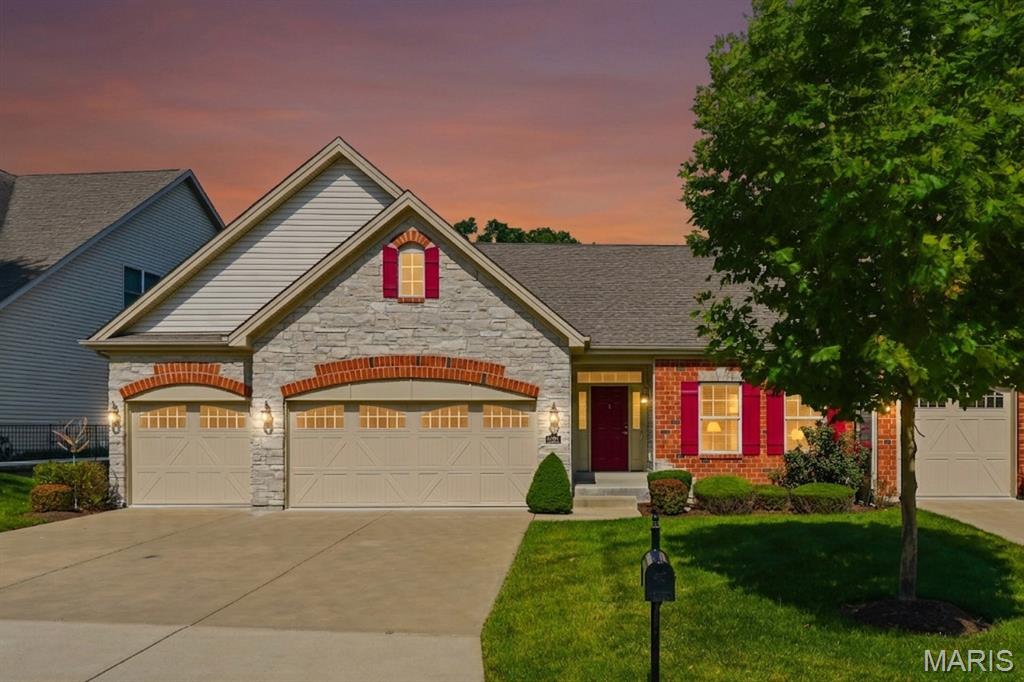 Villas At Crimson Oaks - Residential