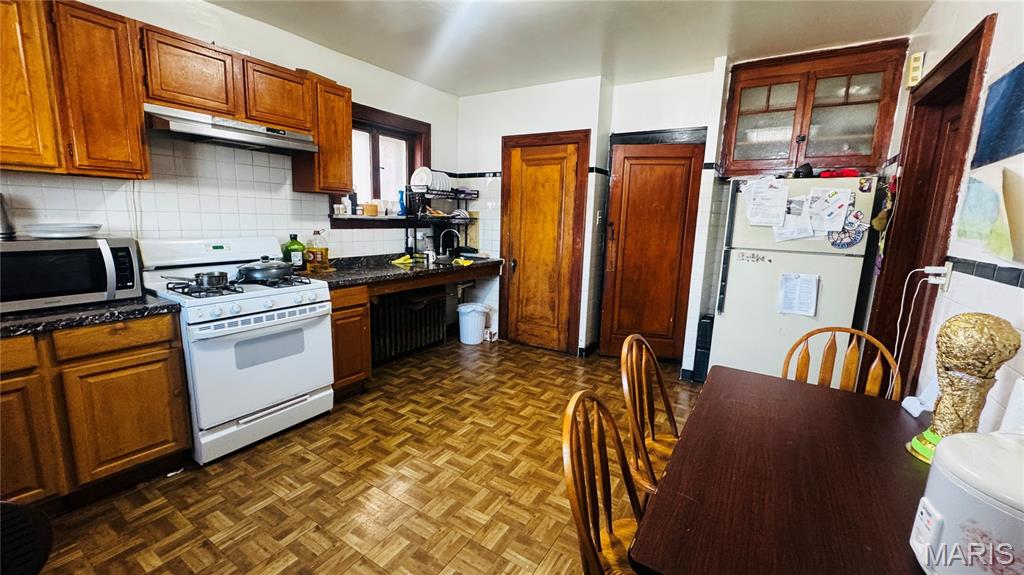 Grand Gravois Park Add - Residential Income