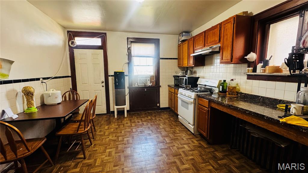 Grand Gravois Park Add - Residential Income