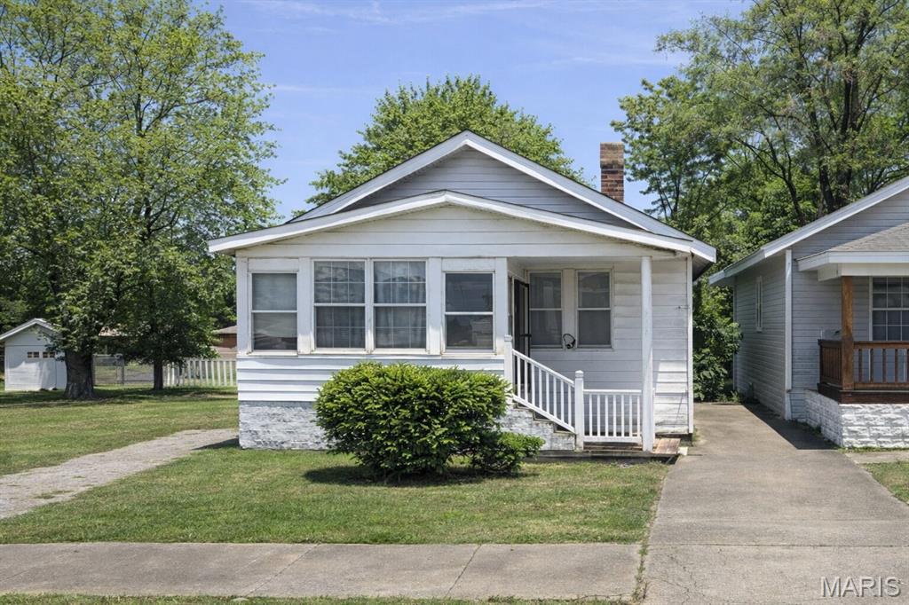 Solid 3-bedroom, 2-bath ranch home featuring a full basement and a fenced backyard for added privacy, located on a very quiet no-through street with minimal traffic. This property presents a strong opportunity for investors or buyers looking for their next project. The property is being offered as a cash sale only, with no contingencies accepted, and is sold strictly as-is, where-is. No interior showings will be permitted, no additional interior photos are available, and interior access for inspections will not be granted. No survey or keys will be provided. All listing information is deemed reliable but not guaranteed, and buyers are responsible for completing their own due diligence prior to submitting an offer. Buyers must independently verify all property details, including but not limited to the number of bedrooms and bathrooms, square footage, room sizes, lot dimensions, and any other relevant information. Photos and marketing remarks are provided for reference purposes only. By submitting an offer, the buyer acknowledges they have independently investigated the property and are making their purchase decision based solely on their own findings. Buyer or buyer's agent to verify ALL MLS info.