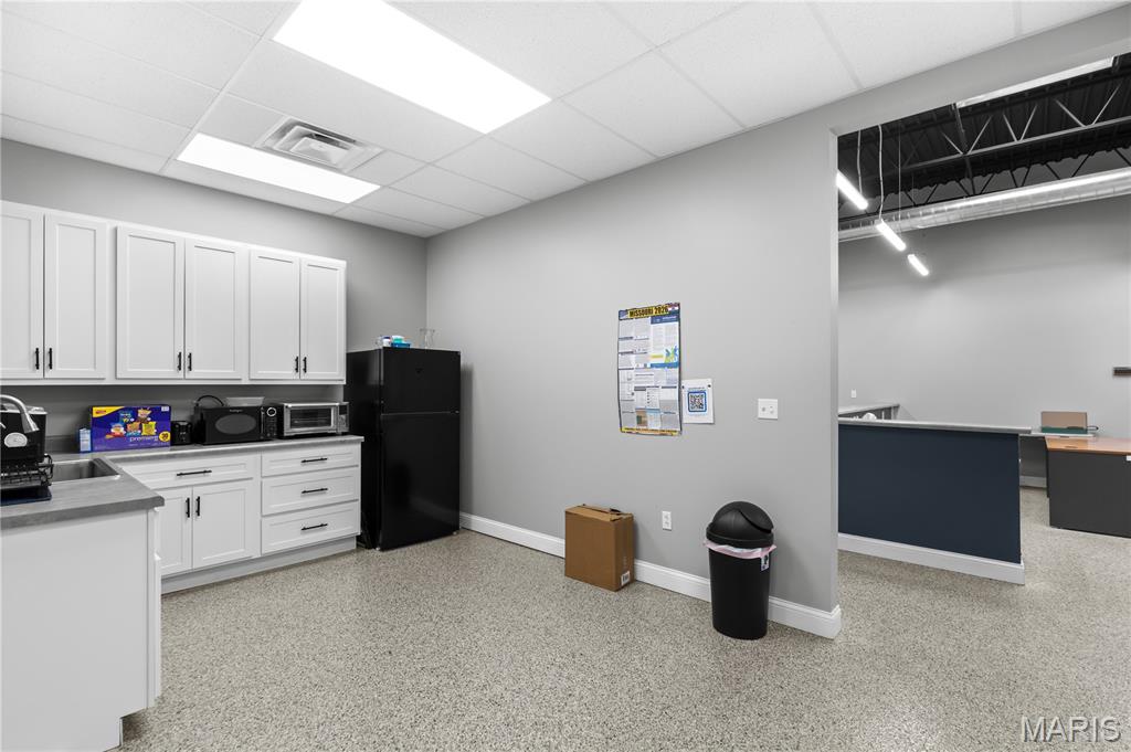 Charlestown Ind Park - Commercial Sale
