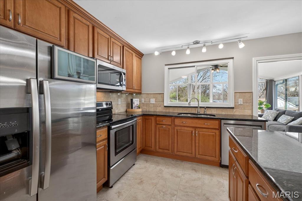 Brightfield One Amd - Residential