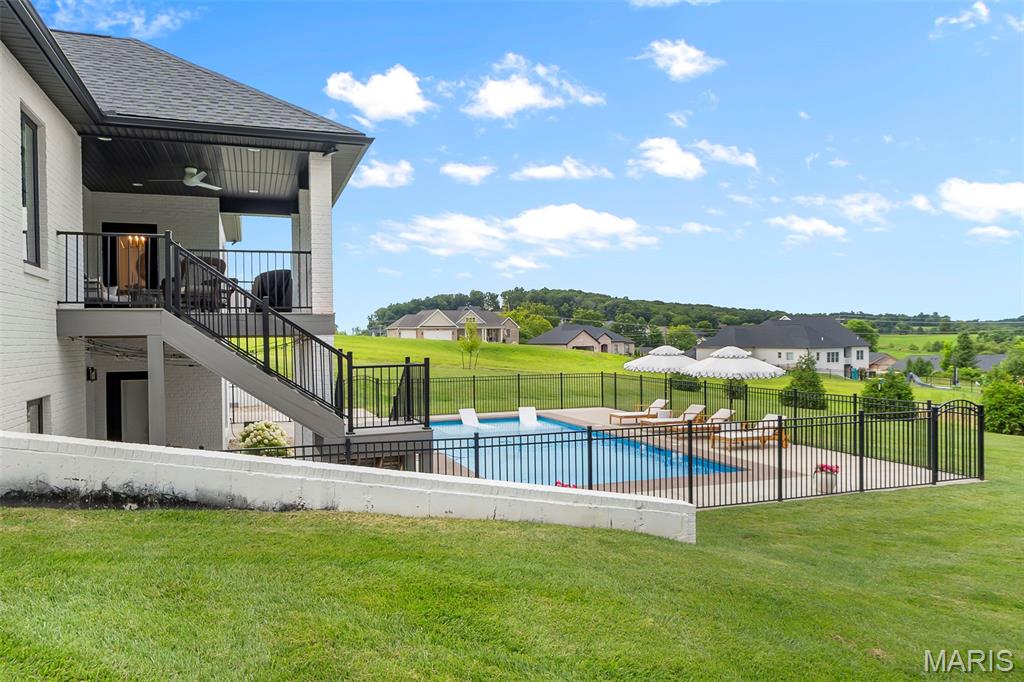 Touchdown Rdg 2 - Residential