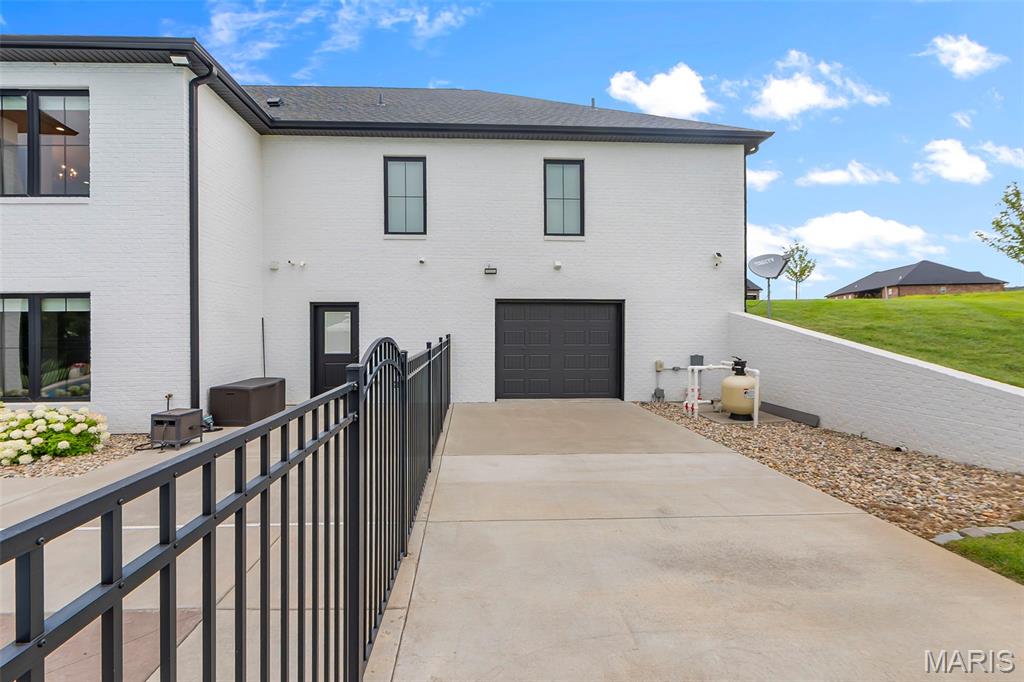 Touchdown Rdg 2 - Residential