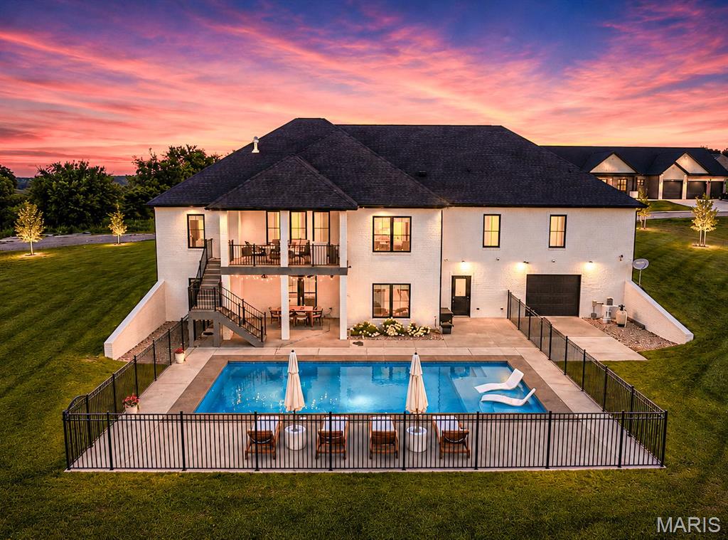 Touchdown Rdg 2 - Residential