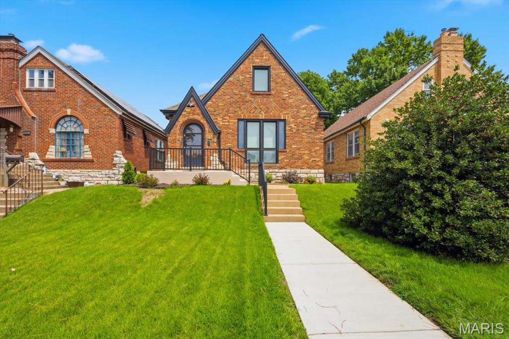 Woodland Court Add - Residential