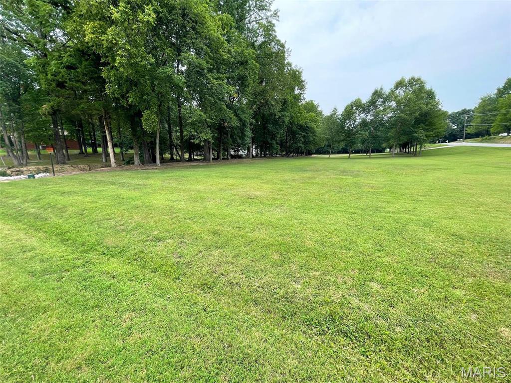 Welcome to the perfect canvas for your dream home! This picturesque and level residential lot offers an ideal setting for comfortable living in an upscale neighborhood.
This prime piece of real estate is resting on a large corner lot, and offers easy access to major highways, schools, shopping, and dining options, ensuring you are always connected to everything you need.
*Corner lot only