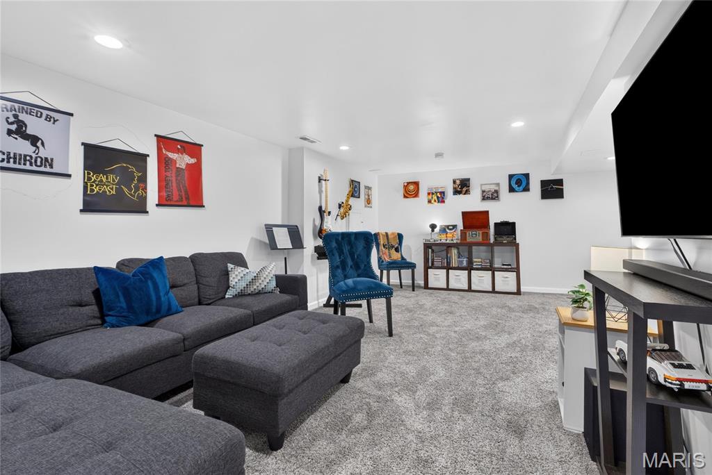 Davis Place - Residential