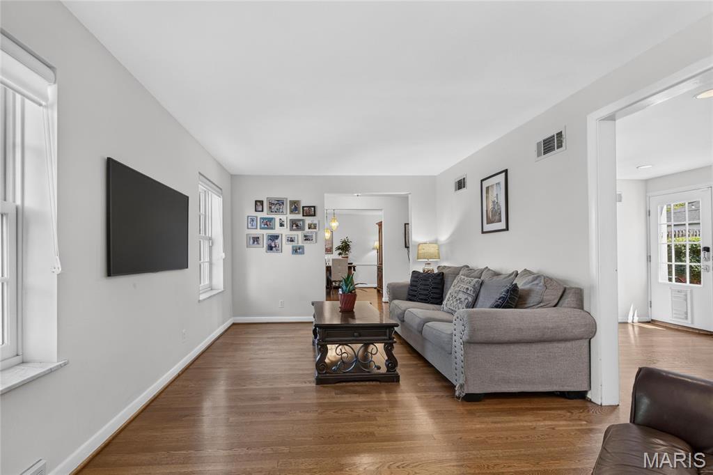 Davis Place - Residential