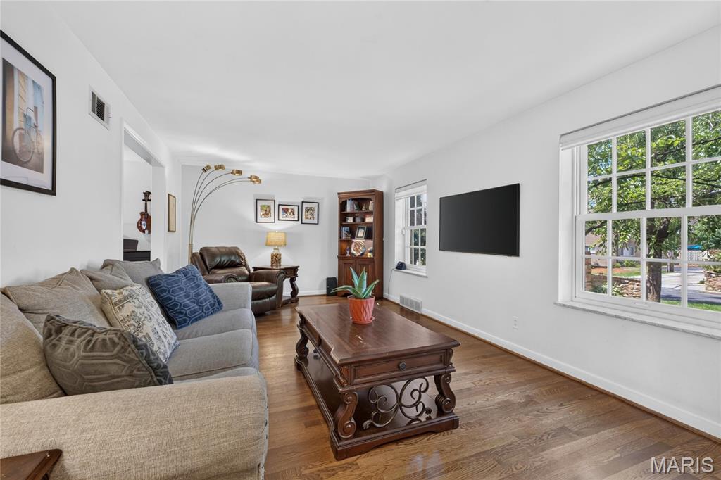 Davis Place - Residential