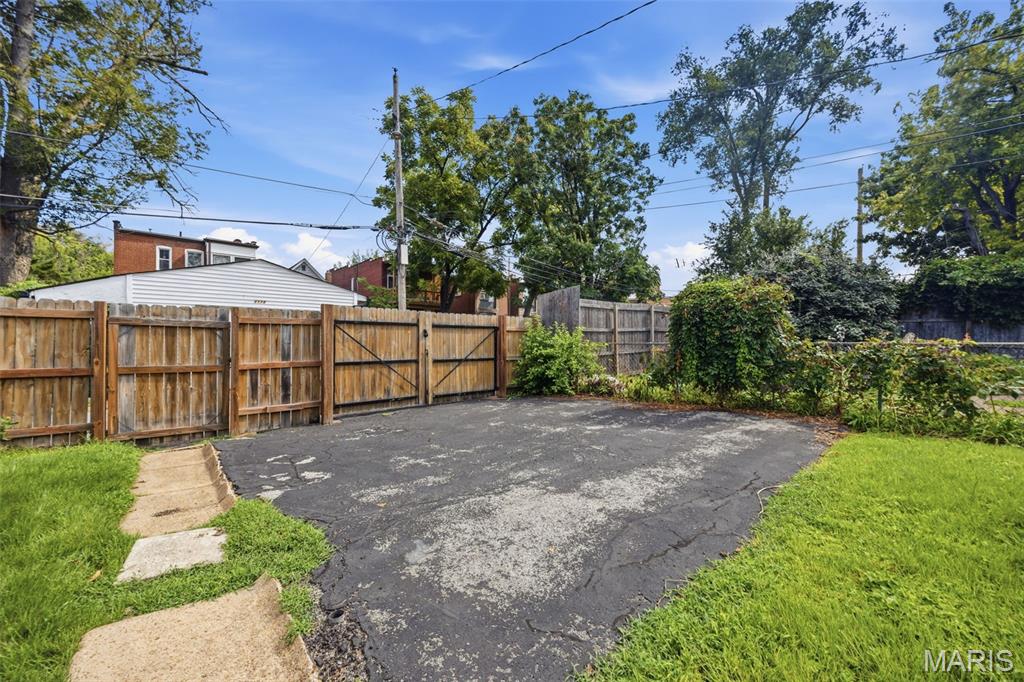 Reeves Add - Residential