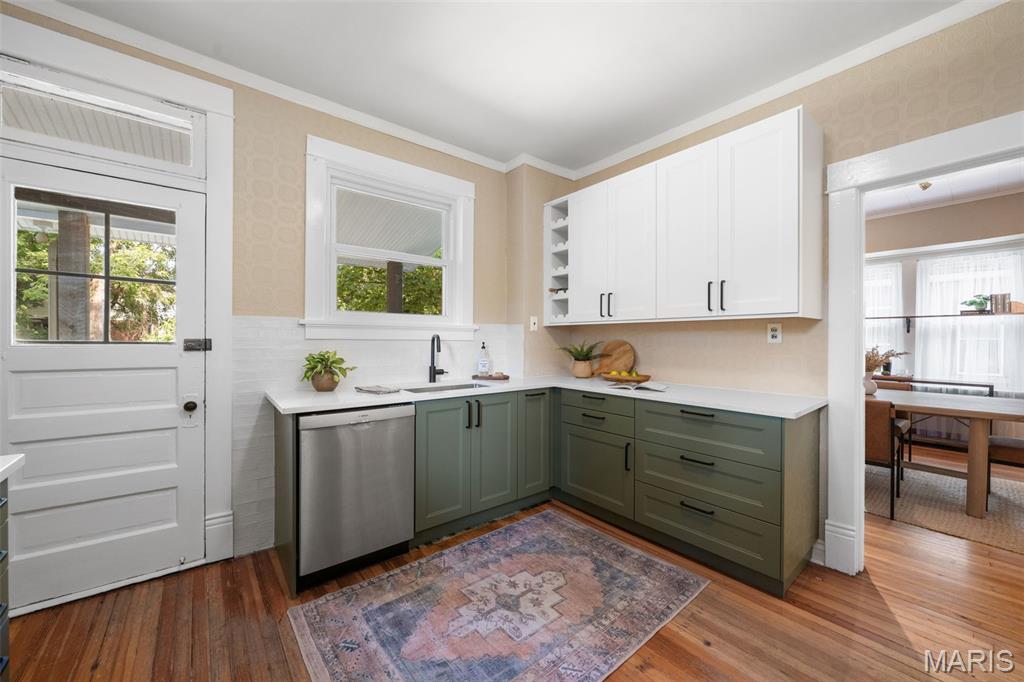 Floria Place - Residential