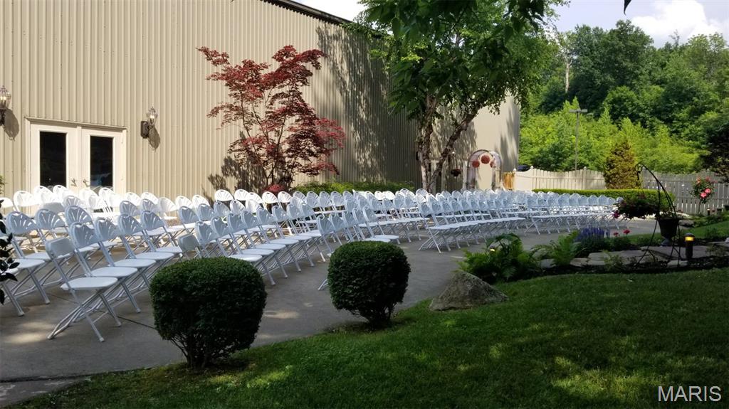 Admiral Pkwy Center - Commercial Sale