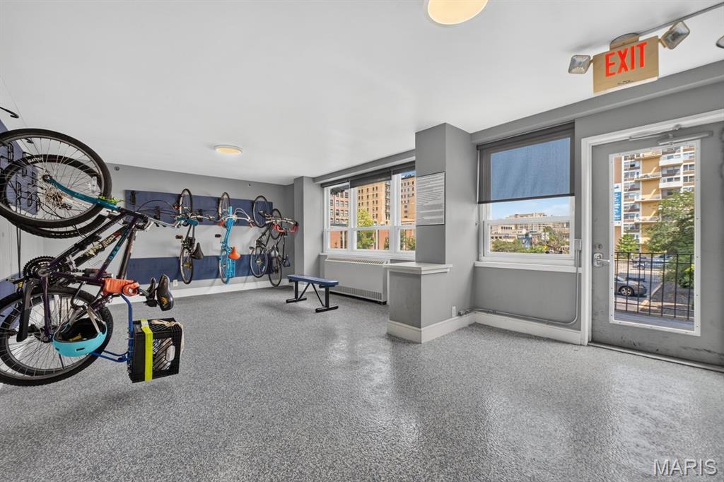 Blu Condos - Residential