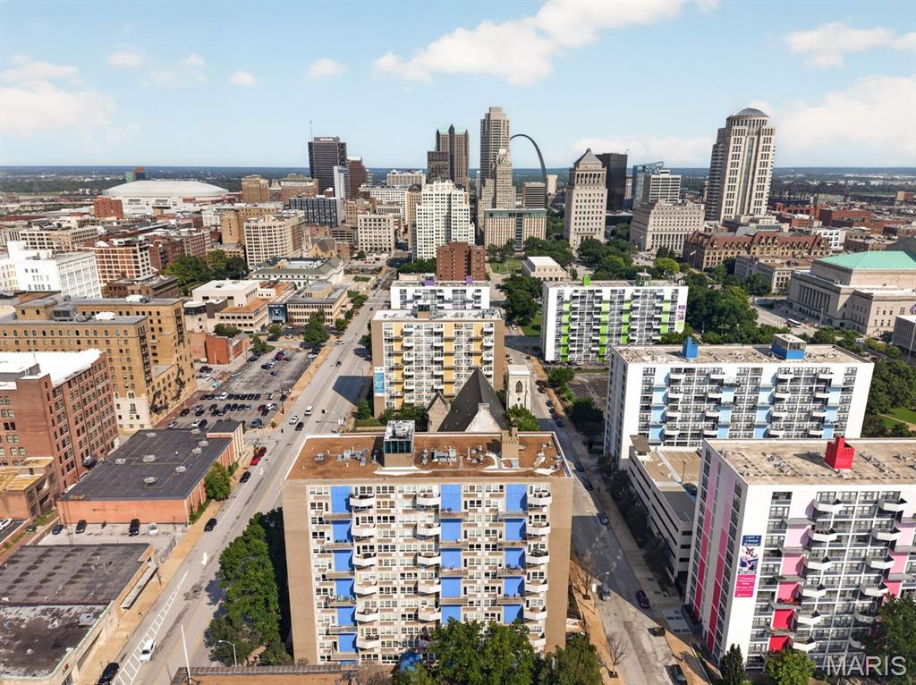 Blu Condos - Residential